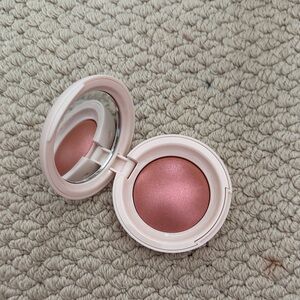 Rare beauty hope powder blush
